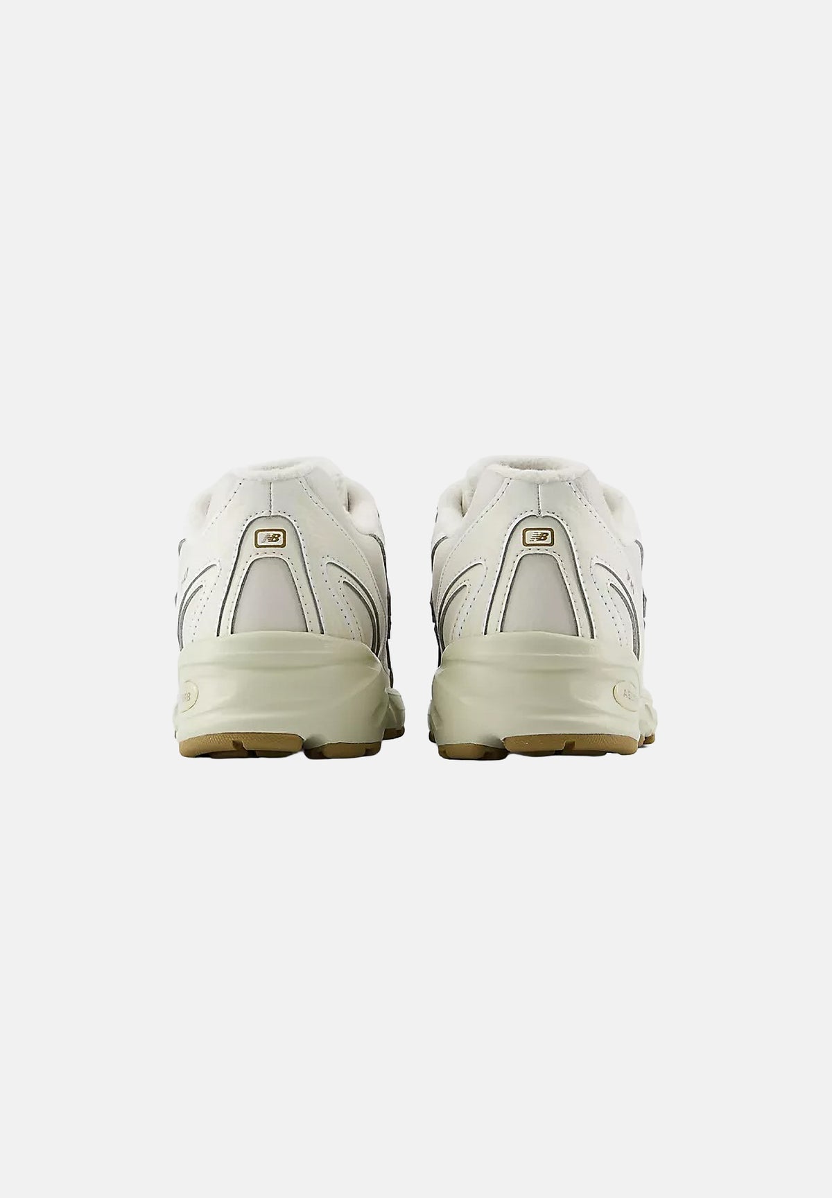 NEW BALANCE Sneakers 740 crema dettagli oro per uomo e donna G74051I . NEW BALANCE 