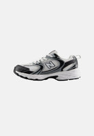 NEW BALANCE Sneakers 530 BUNGEE LACE nera e bianca per bambino e bambina P5304SO . NEW BALANCE 