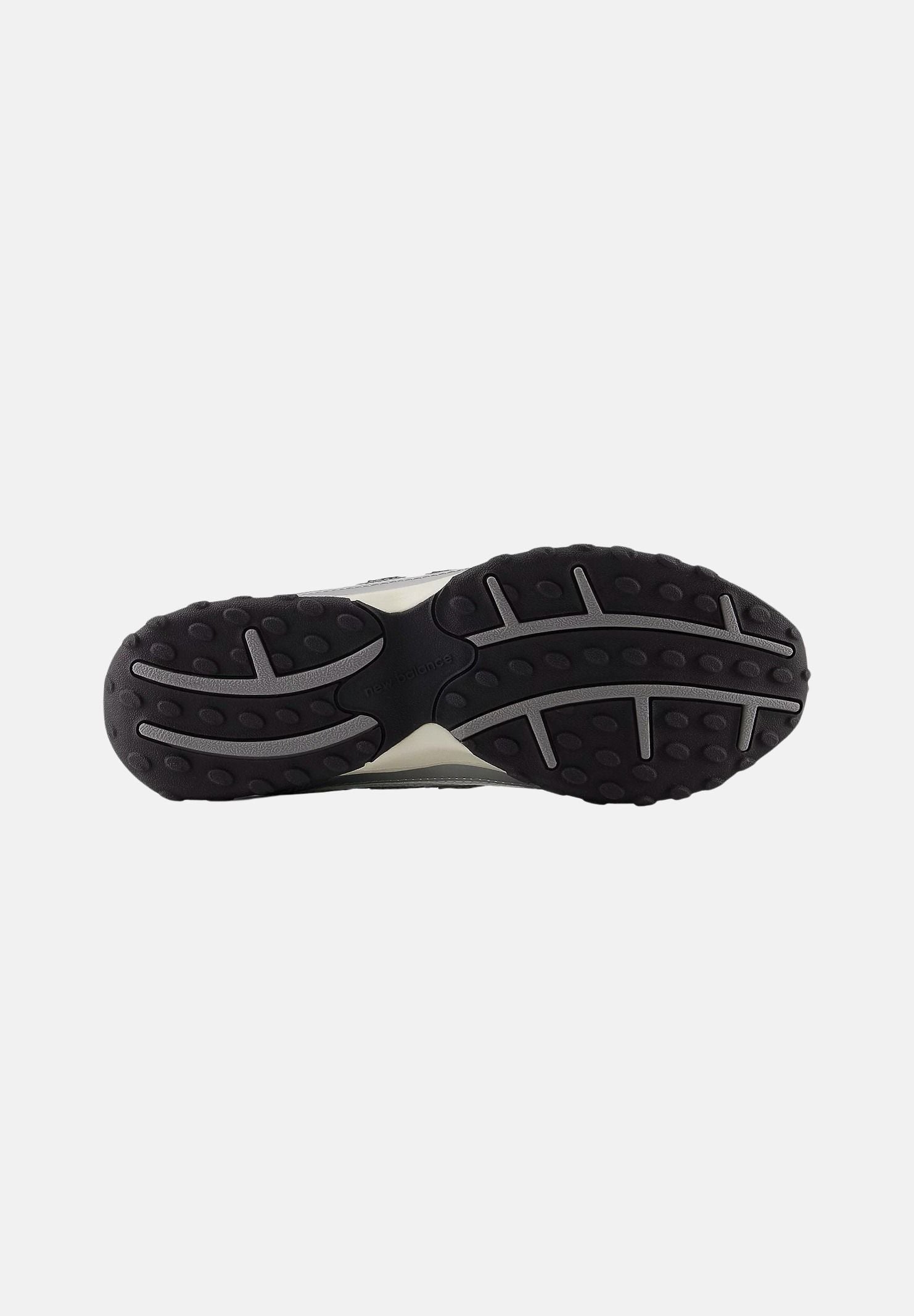 NEW BALANCE Sneakers 204L Silver Metallic with Black, argento e nero, da uomo e donna U204LSWD . NEW BALANCE 