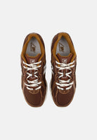 NEW BALANCE Sneakers 740 marrone scuro e panna per uomo e donna U7407IK . NEW BALANCE 