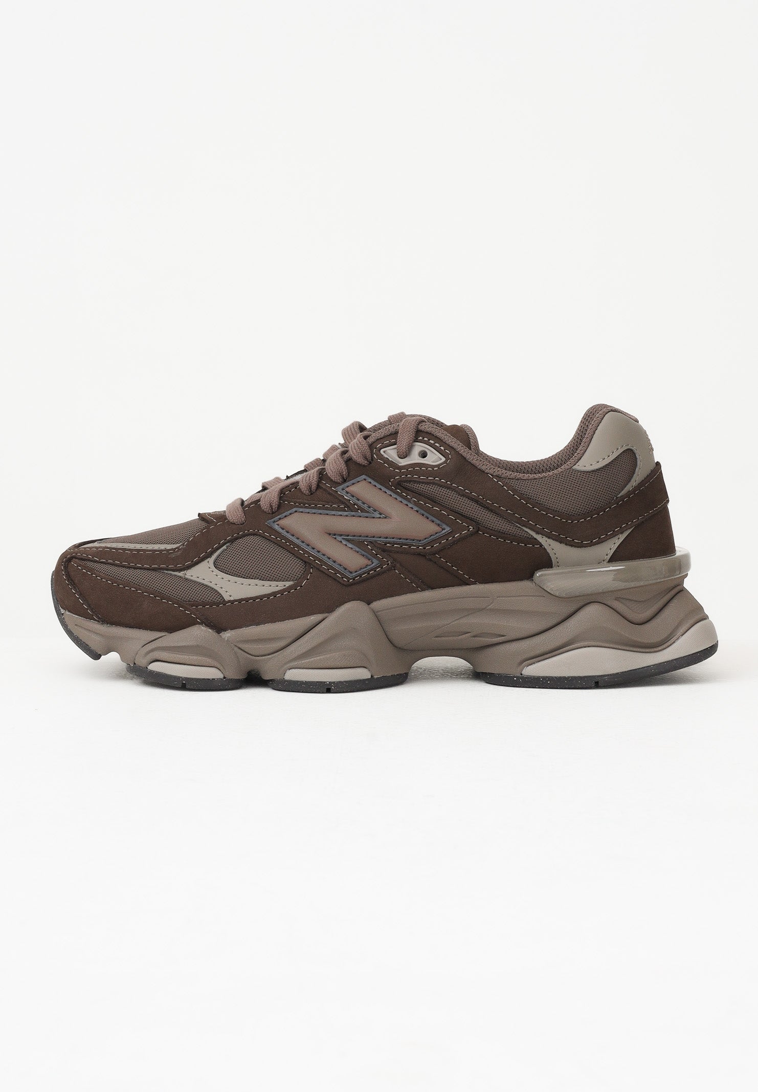 NEW BALANCE Sneakers 9060 marroni da uomo U9060493 . NEW BALANCE 