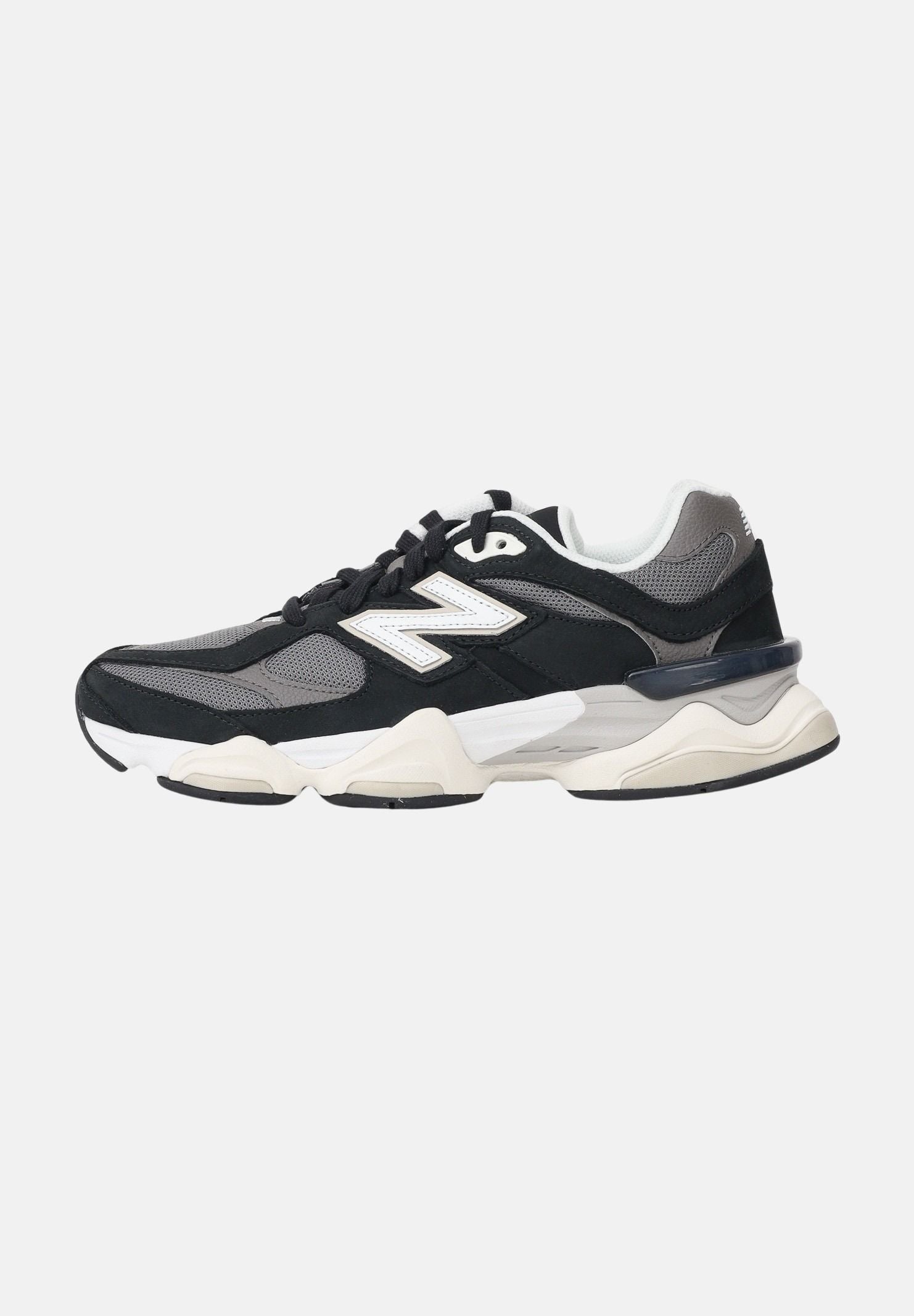 NEW BALANCE Sneakers 9060 nere da uomo e donna U9060510 . NEW BALANCE 