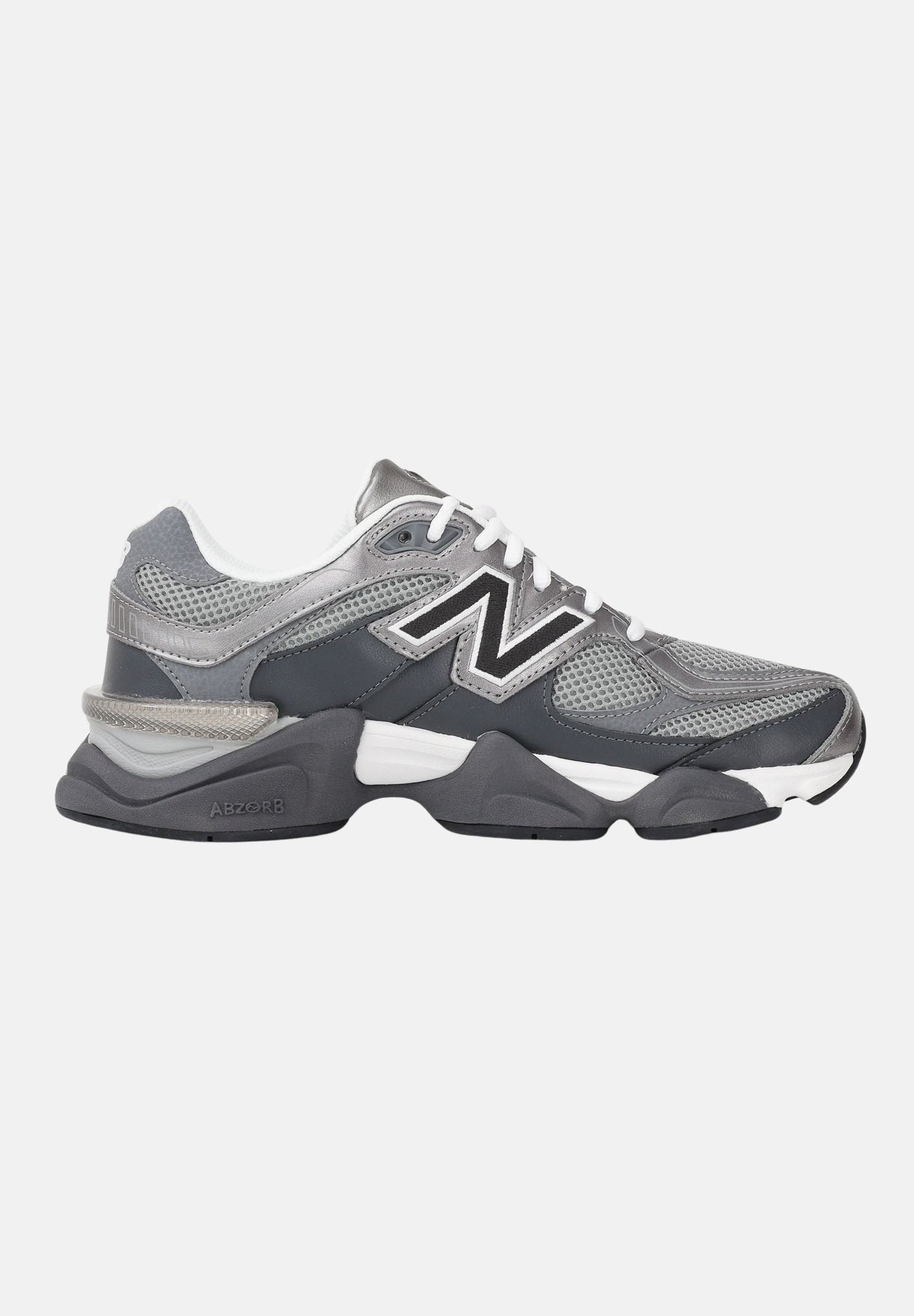 NEW BALANCE Sneakers 9060 grigie da uomo e donna U906051K . NEW BALANCE 