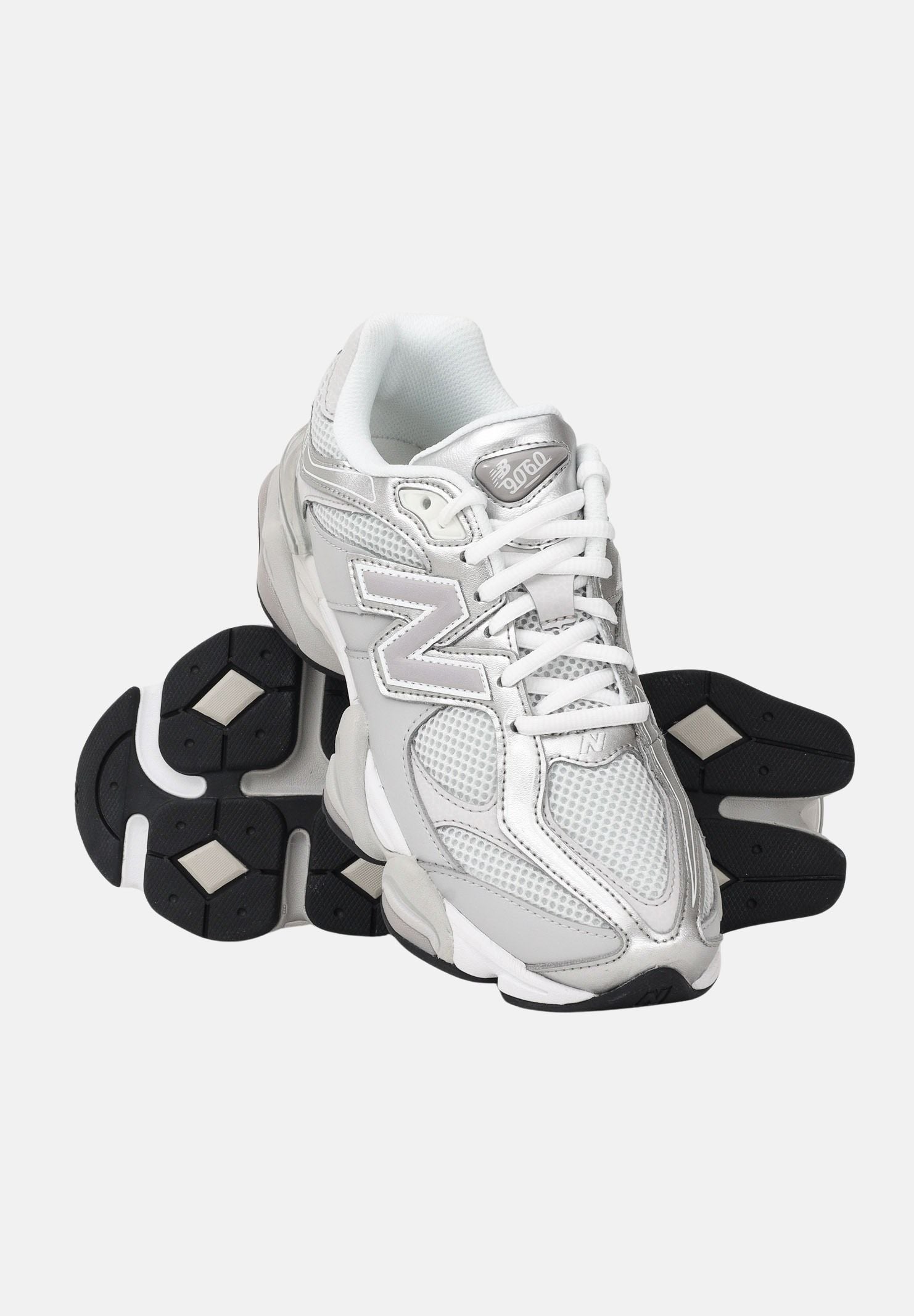 NEW BALANCE Sneakers 9060 argento da uomo U90606MU . NEW BALANCE 
