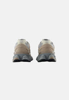  U90608DB . NEW BALANCE 