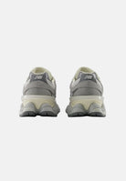 NEW BALANCE Sneakers 9060 Angora/Reflection, beige e grigio, da uomo e donna U90609Z4 . NEW BALANCE 