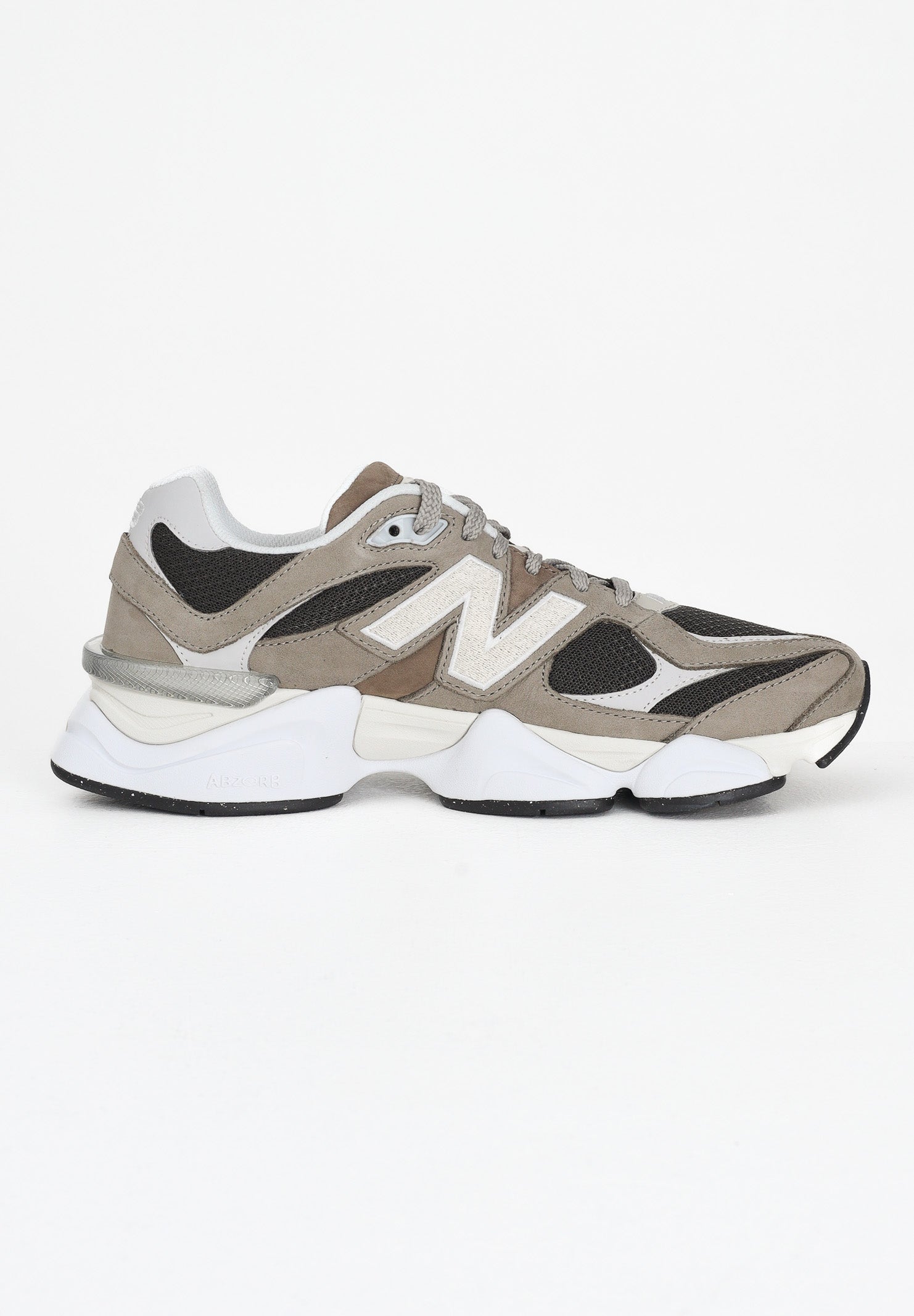 NEW BALANCE Sneakers 9060 tortora da uomo U9060CTA . NEW BALANCE 