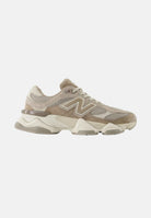 NEW BALANCE Sneakers 9060 marroni da uomo con logo laterale U9060ERC . NEW BALANCE 