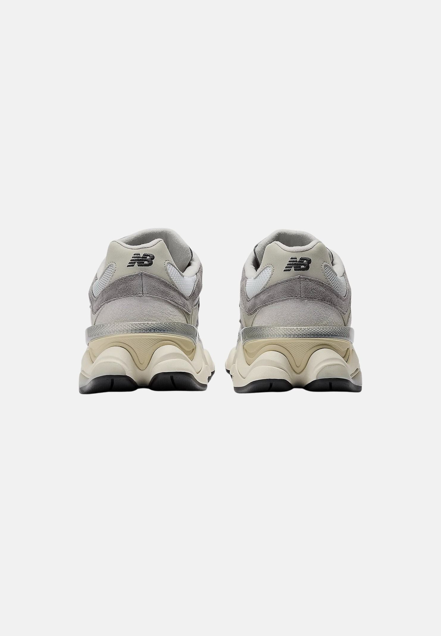 NEW BALANCE Sneakers 9060 grigie da uomo e donna U9060GRY . NEW BALANCE 