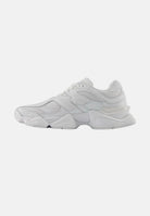 NEW BALANCE Sneakers 9060 bianche da uomo e donna U9060NRJ . NEW BALANCE 