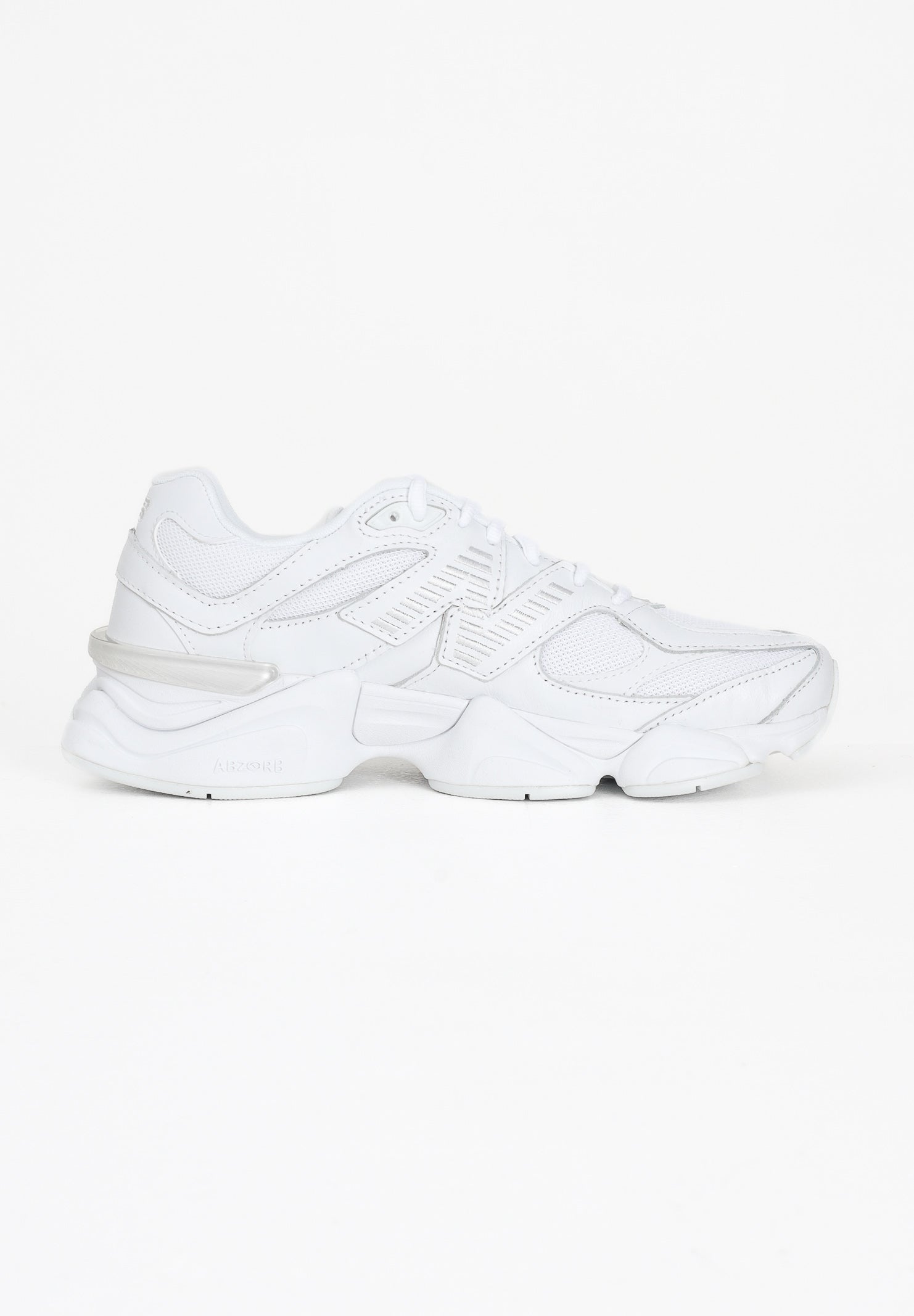 NEW BALANCE Sneakers 9060 bianche da uomo U9060NRJ . NEW BALANCE 