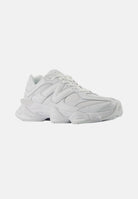 NEW BALANCE Sneakers 9060 bianche da uomo e donna U9060NRJ . NEW BALANCE 