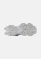 NEW BALANCE Sneakers 9060 bianche da uomo e donna U9060NRJ . NEW BALANCE 