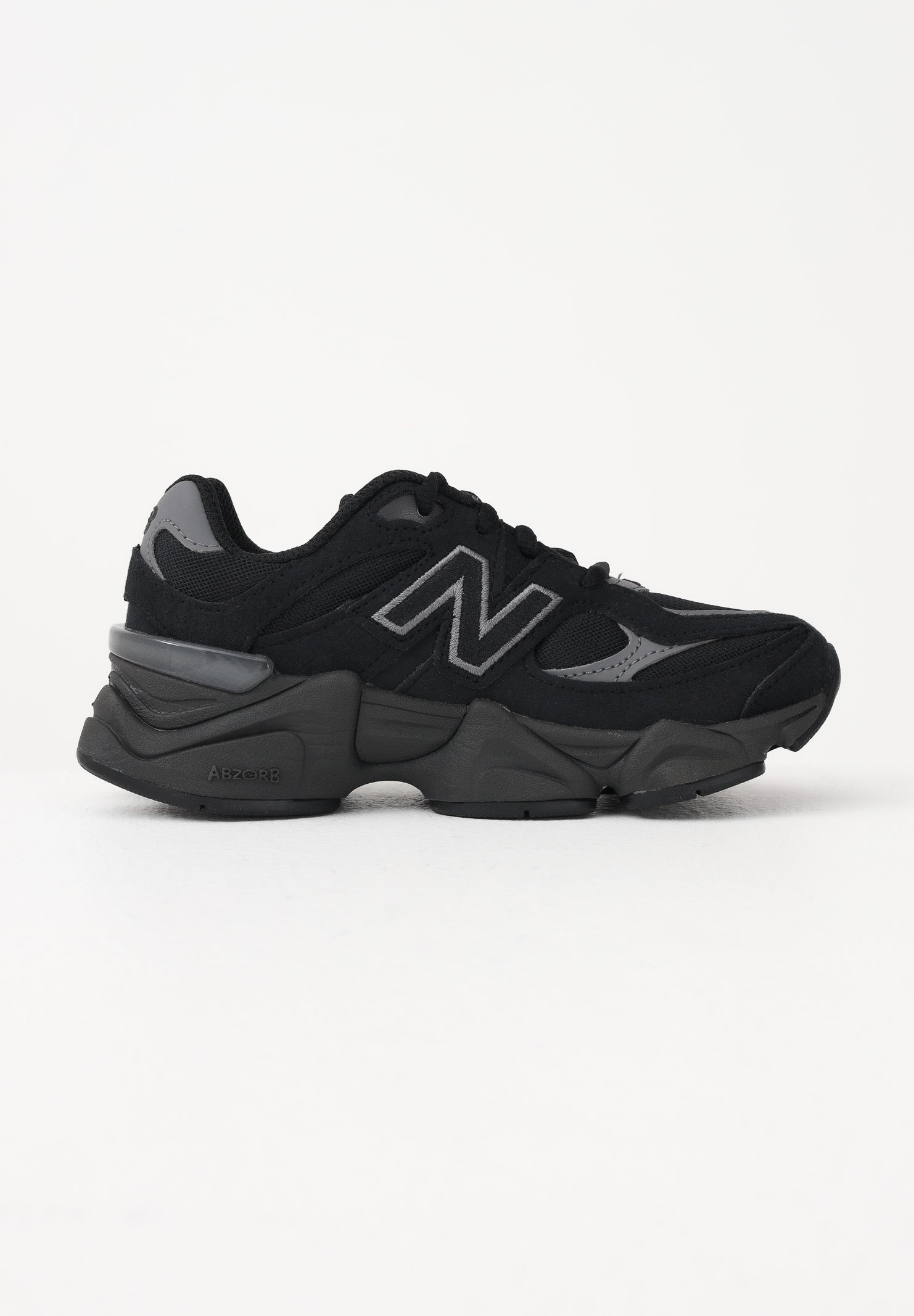 NEW BALANCE Sneakers 9060 Lace nere da bambino e bambina P9060662 . NEW BALANCE 
