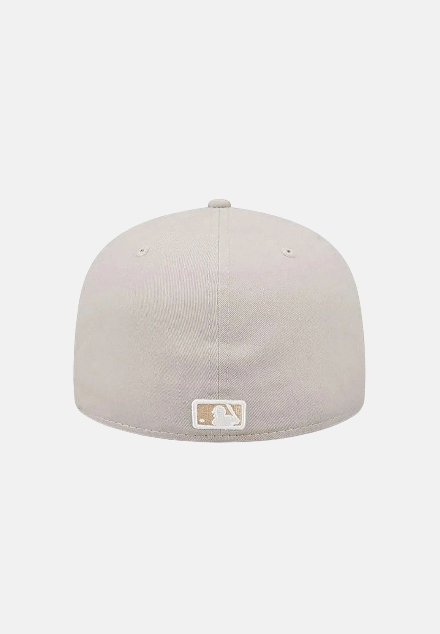 NEW ERA Cappello NEW YORK YANKEES LEAGUE ESSENTIAL panna per uomo e donna con logo NY ricamato 60424308 . NEW ERA 