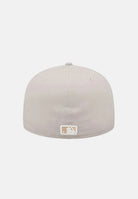 NEW ERA Cappello NEW YORK YANKEES LEAGUE ESSENTIAL panna per uomo e donna con logo NY ricamato 60424308 . NEW ERA 