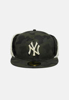 NEW ERA Cappello 59FIFTY CORD DOWNFLAP New York Yankees Green verde militare camouflage per uomo e   donna con paraorecchie in ecopelliccia. 60842645 . NEW ERA 