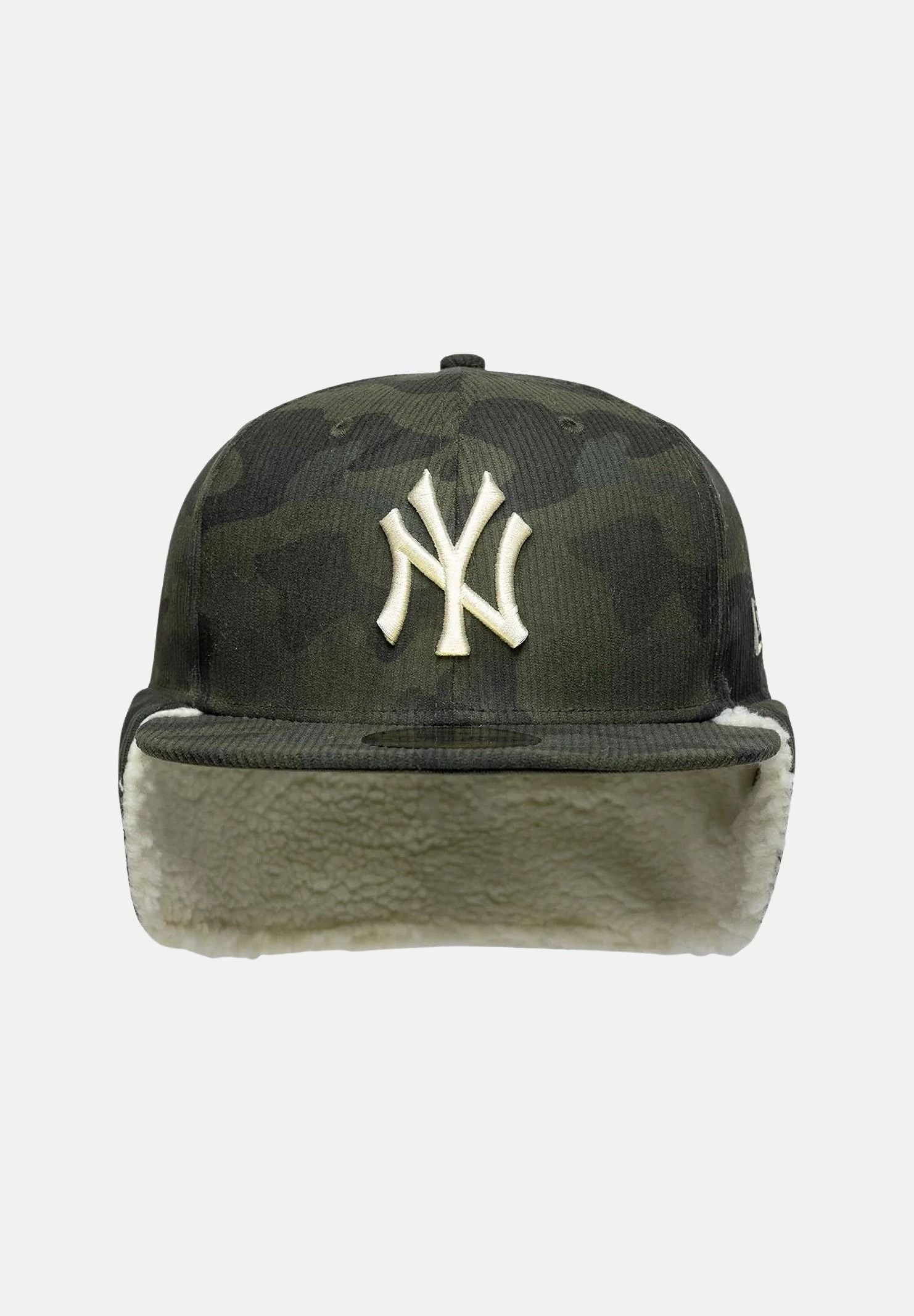 NEW ERA Cappello 59FIFTY CORD DOWNFLAP New York Yankees Green verde militare camouflage per uomo e   donna con paraorecchie in ecopelliccia. 60842645 . NEW ERA 