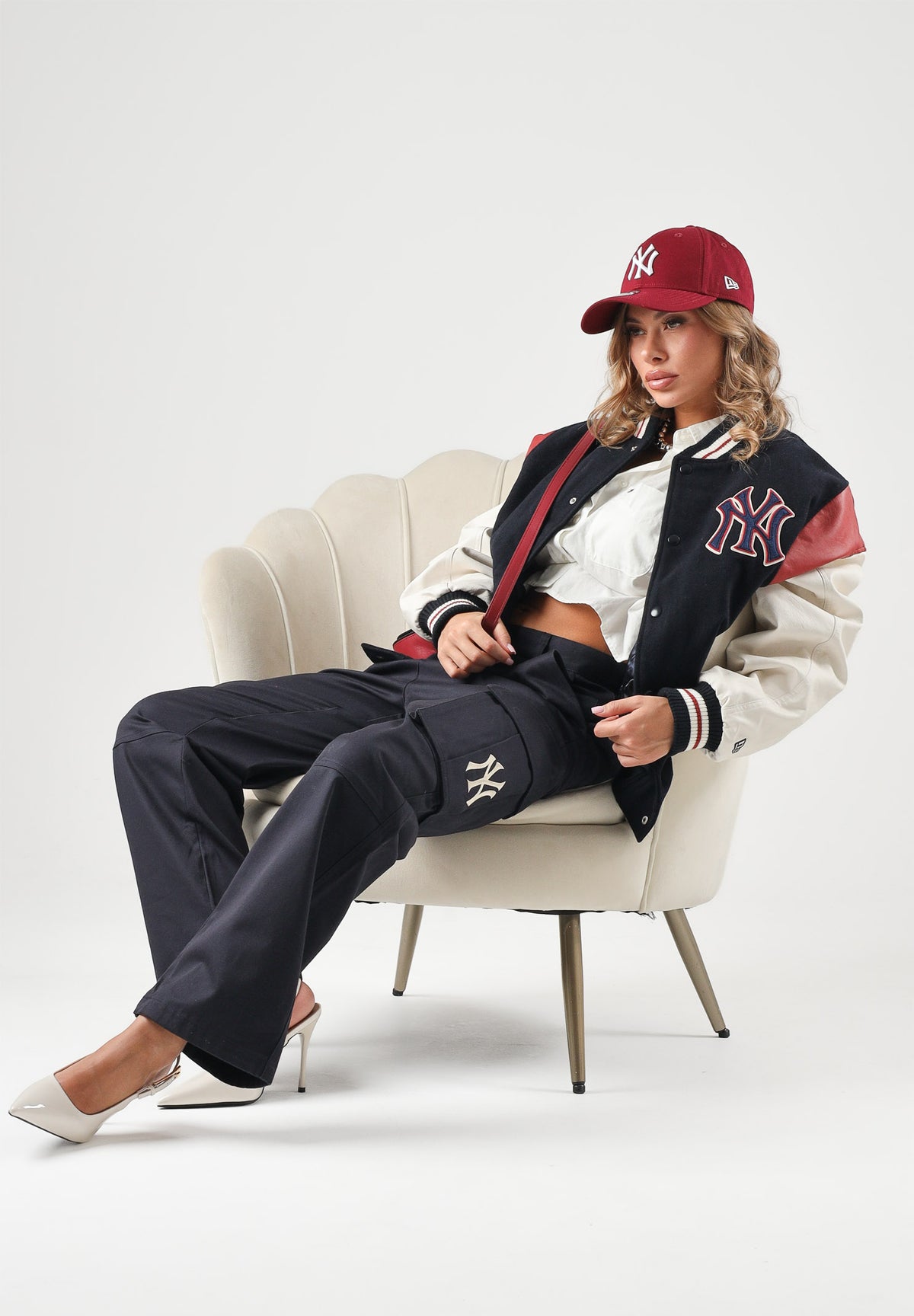 NEW ERA Pantaloni casual navy scuro-blu per uomo e donna  con mini logo iconico 60897495 . NEW ERA 