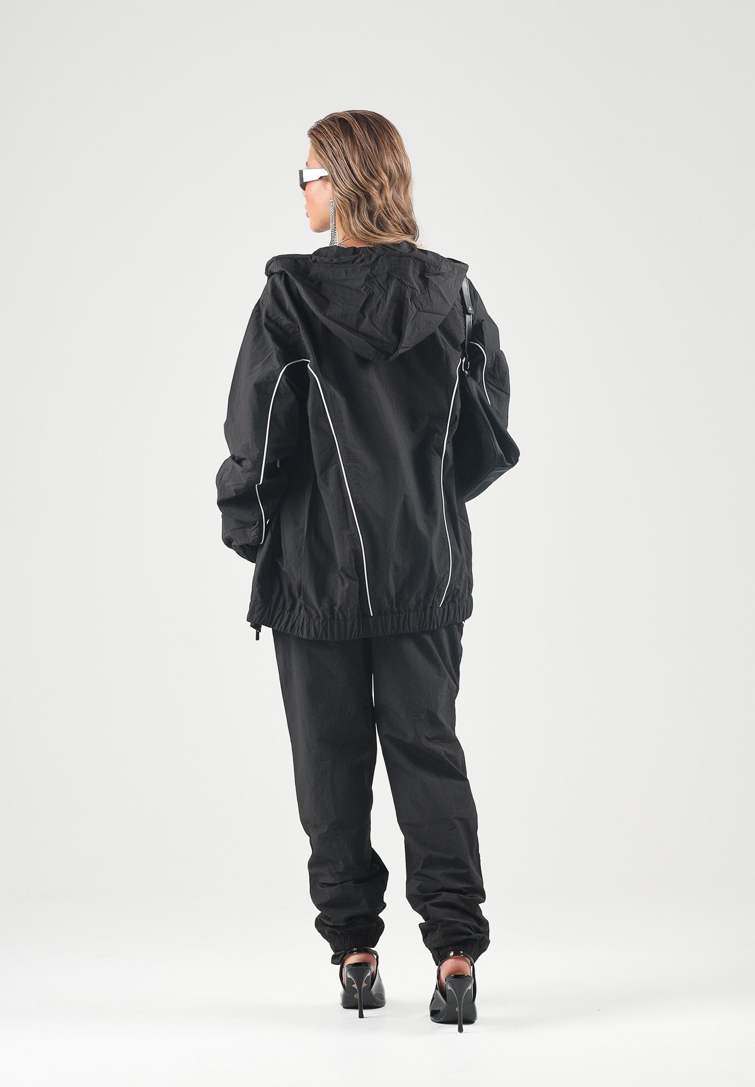 NEW ERA Pantaloni sportivi nero scuro per uomo e donna con mini logo laterale. 60897501 . NEW ERA 