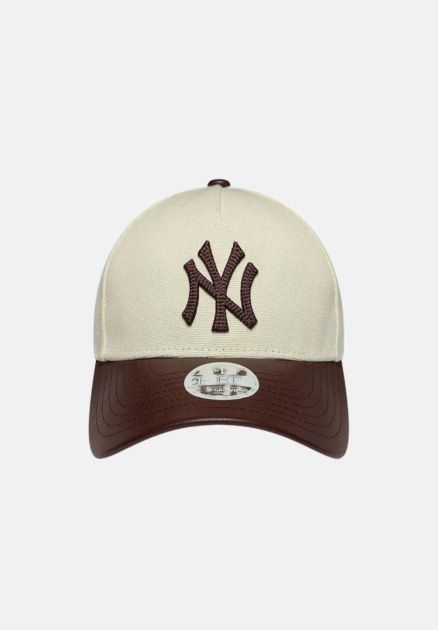 NEW ERA Cappellino 9FORTY M-CROWN A-FRAME FABRIC MIX beige e marrone da donna, con visiera curva  e logo NY ricamato.<BR/> 60960303 . NEW ERA 