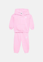 NIKE Tuta Club Fleece Oversized rosa per  bambina con felpa con cappuccio e pantaloni jogger coordinati. 36P403 AAH NIKE 