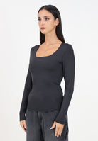 ONLY T-shirt a manica lunga nera da donna 15302647 Black ONLY 