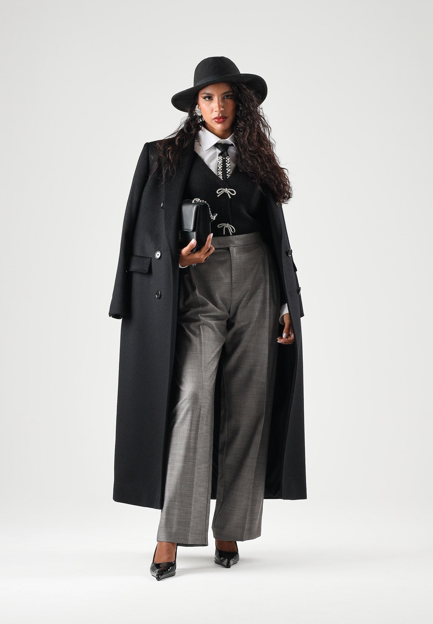 ONLY  Cardigan nero per donna con dettagli fiocchetti decorativi. 15343634 BL ONLY 