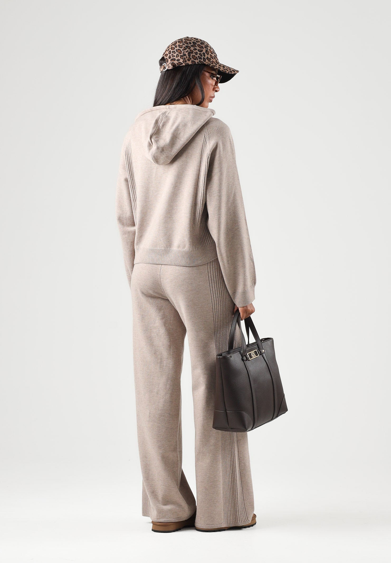 ONLY Pantaloni GIGI beige per donna con coulisse regolabile in vita e gamba dritta larga 15374936 MOME ONLY 