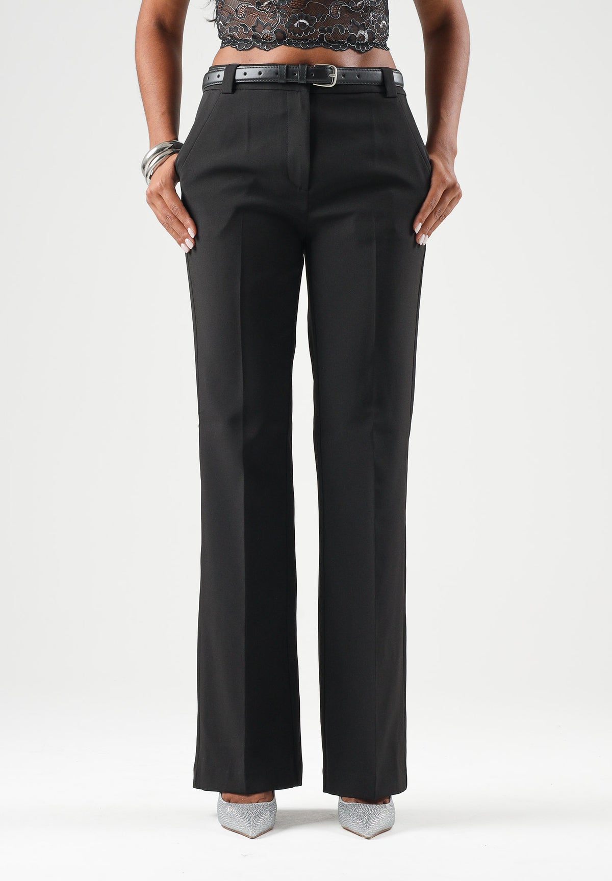 ONLY Pantaloni ONLPOPTRASH nero per donna con cintura in vita e taglio sartoriale elegante 15376978 BL ONLY 