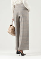 ONLY Pantaloni classici beige da  donna dal taglio ampio e vita regolare. 15378529 ST ONLY 