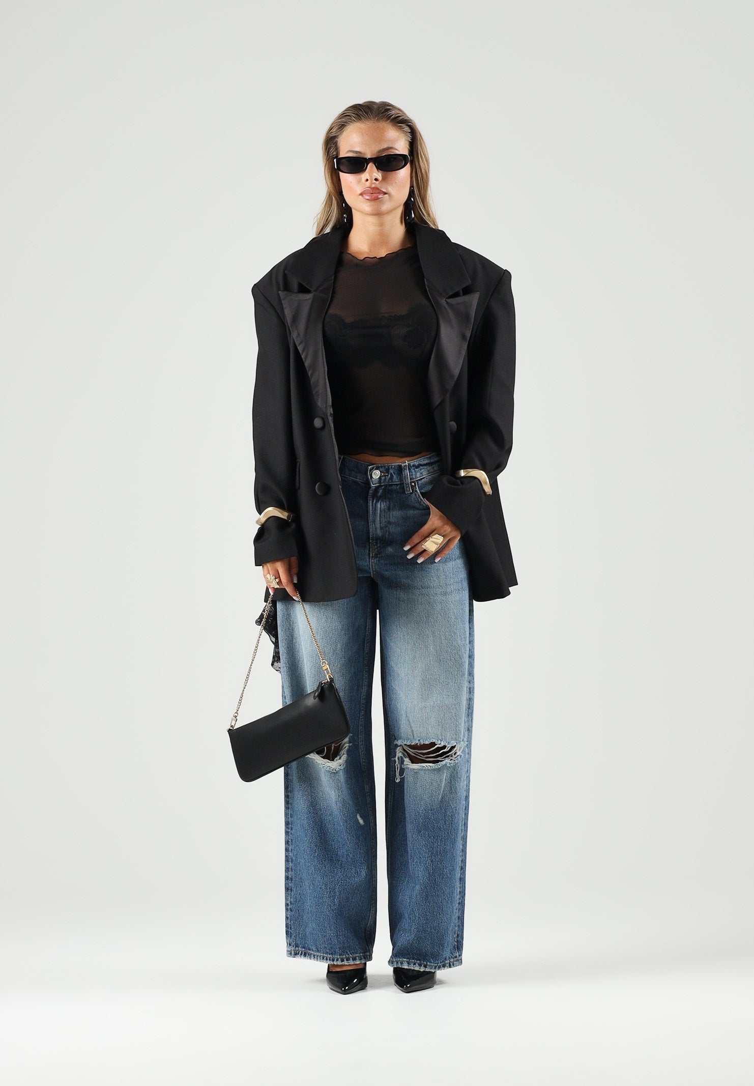 ONLY Jeans ONLBELLE blu denim medio da donna con inserto in pizzo asimmetrico e strappi decorativi 15381848 MEBL ONLY 