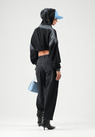 ONLY Jeans FENANDA nero slavato per donna con cintura integrata e linea barrel alla caviglia. 15382421 WA ONLY 
