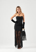 ONLY Abito lungo ONLMAPLE Black DTM Lace nero da donna, con corpetto aderente a fascia senza spalline e gonna lunga in pizzo semitrasparente con delicata fantasia floreale. 15383944 BLDTC ONLY 