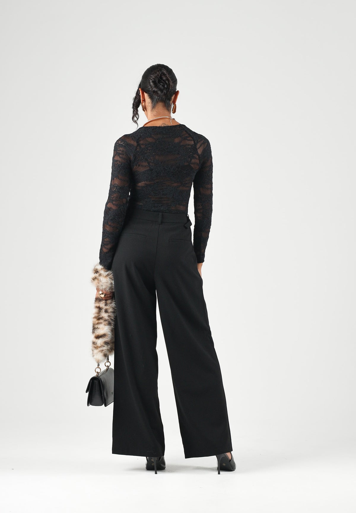 ONLY Body ONLRUE L/S LACE BODYSTOCKING nero da donna con fantasia in pizzo trasparente 15384367 BL ONLY 
