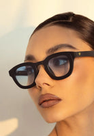 OS SUNGLASSES Occhiali da sole NASSAU, blu, per uomo e donna. OS2043 C01 OS SUNGLASSES 