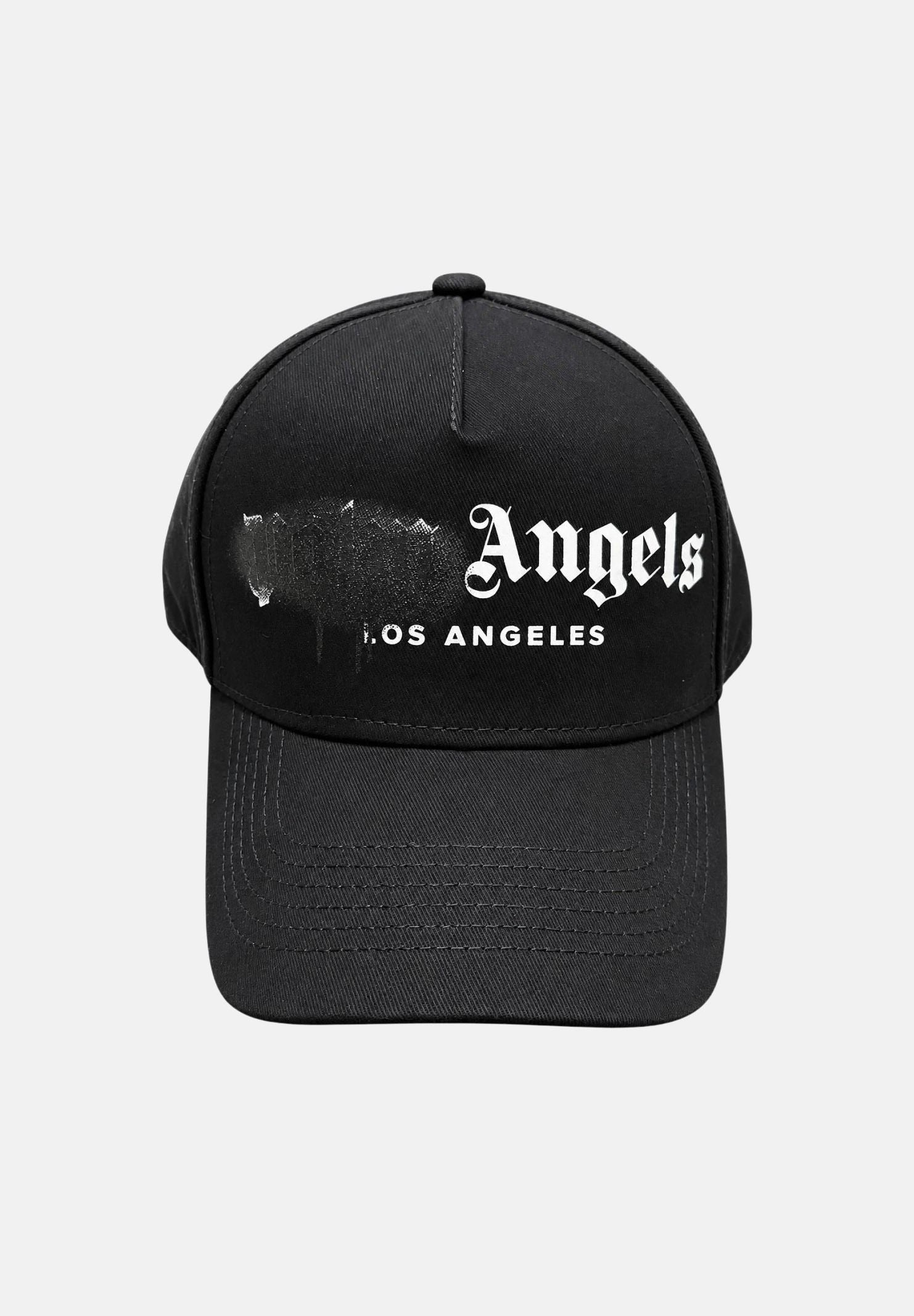 PALM ANGELS Cappello BASEBALL Z1122  Black nero per uomo e donna, con visiera curva e logo gotico a contrasto sul davanti. BL00COZ1122 V3 PALM ANGELS 