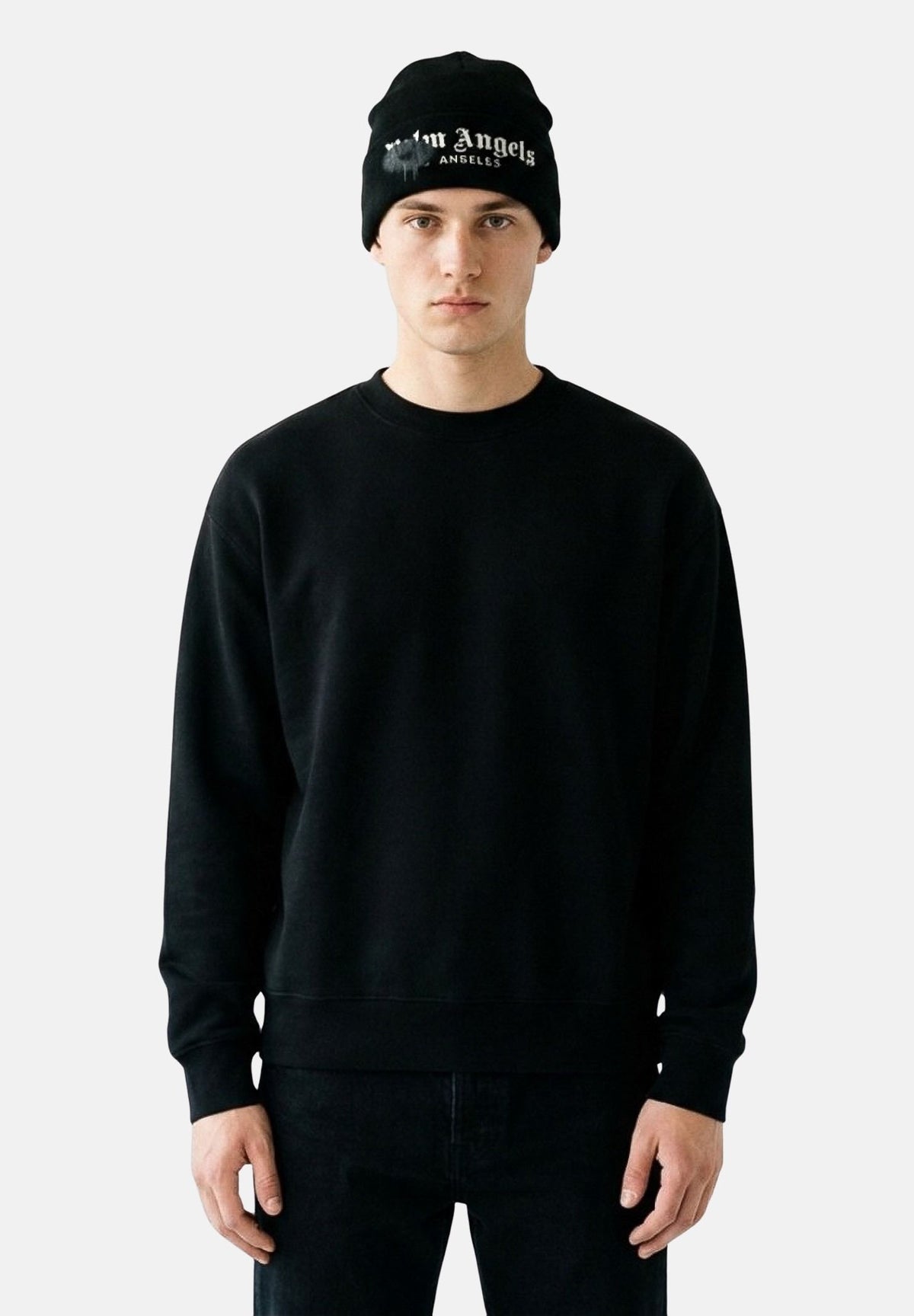PALM ANGELS Berretto  Black nero per uomo e donna, in maglia a coste con risvolto e logo Palm Angels sfumato sul davanti. CP00CMZ1106 V4 PALM ANGELS 