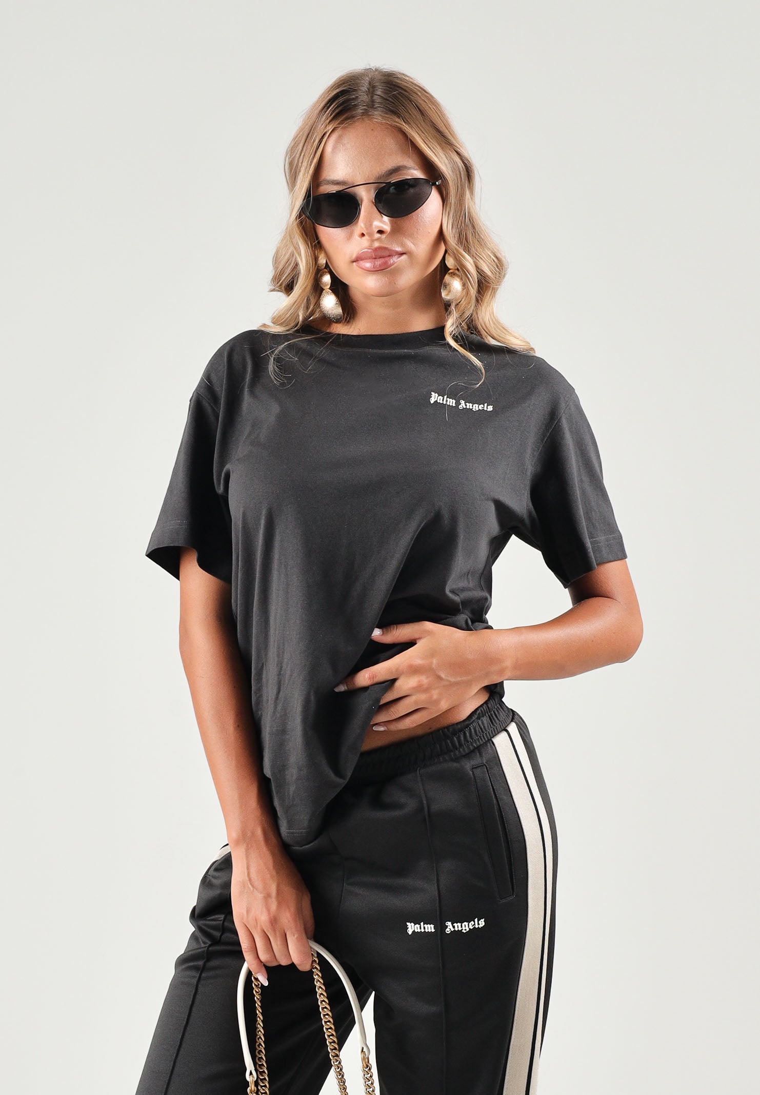 PALM ANGELS T-shirt LOGO nera per donna, ragazza e bambina con  logo stampato a contrasto. F6PAJBTH017 110 PALM ANGELS 