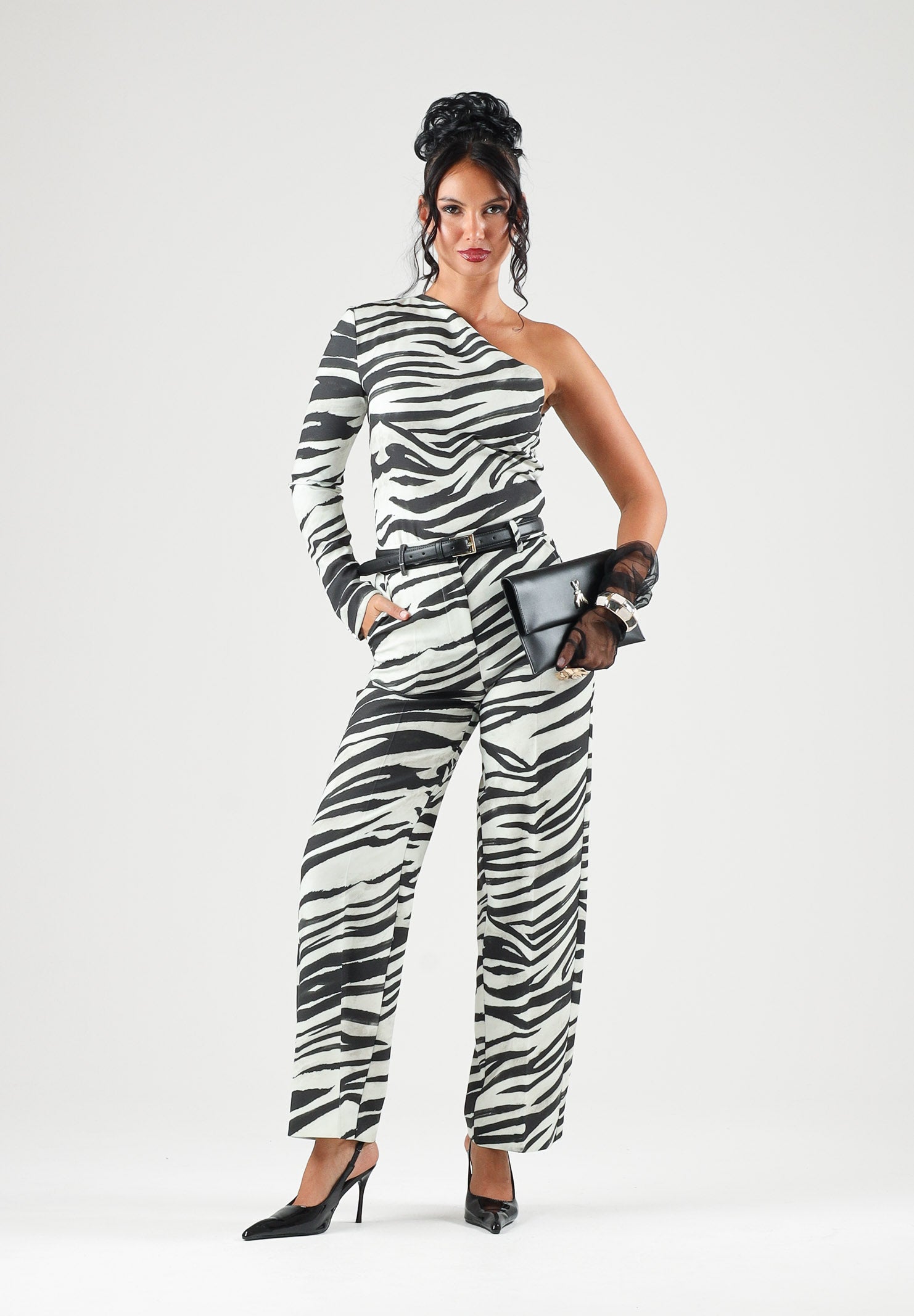 PATRIZIA PEPE Pantaloni eleganti nero e bianco da donna con motivo animalier zebrato e linea dritta. 2P0068C0280 J373 PATRIZIA PEPE 