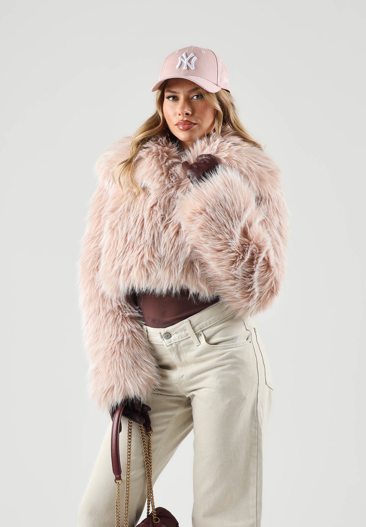 PATRIZIA PEPE  Pelliccia baylag-rosa antico da donna con scollo rotondo e lavorazione morbida 8O0016E0002 R902 PATRIZIA PEPE 