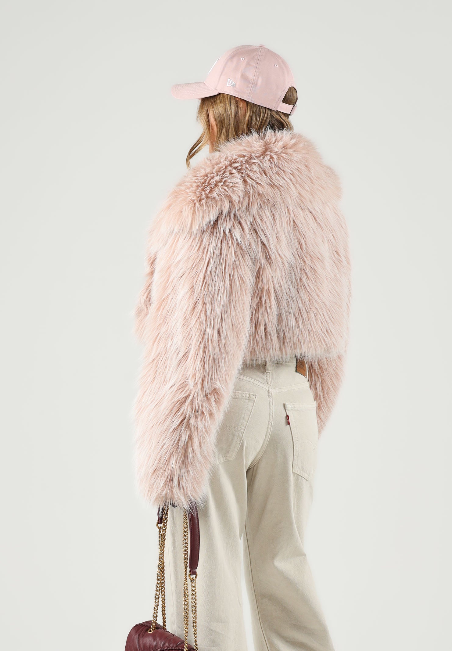 PATRIZIA PEPE  Pelliccia baylag-rosa antico da donna con scollo rotondo e lavorazione morbida 8O0016E0002 R902 PATRIZIA PEPE 