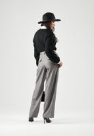 PATRIZIA PEPE Pantaloni eleganti  gray flannel-grigio da donna con piega centrale stirata e chiusura nascosta. 8P0535C0250 S796 PATRIZIA PEPE 
