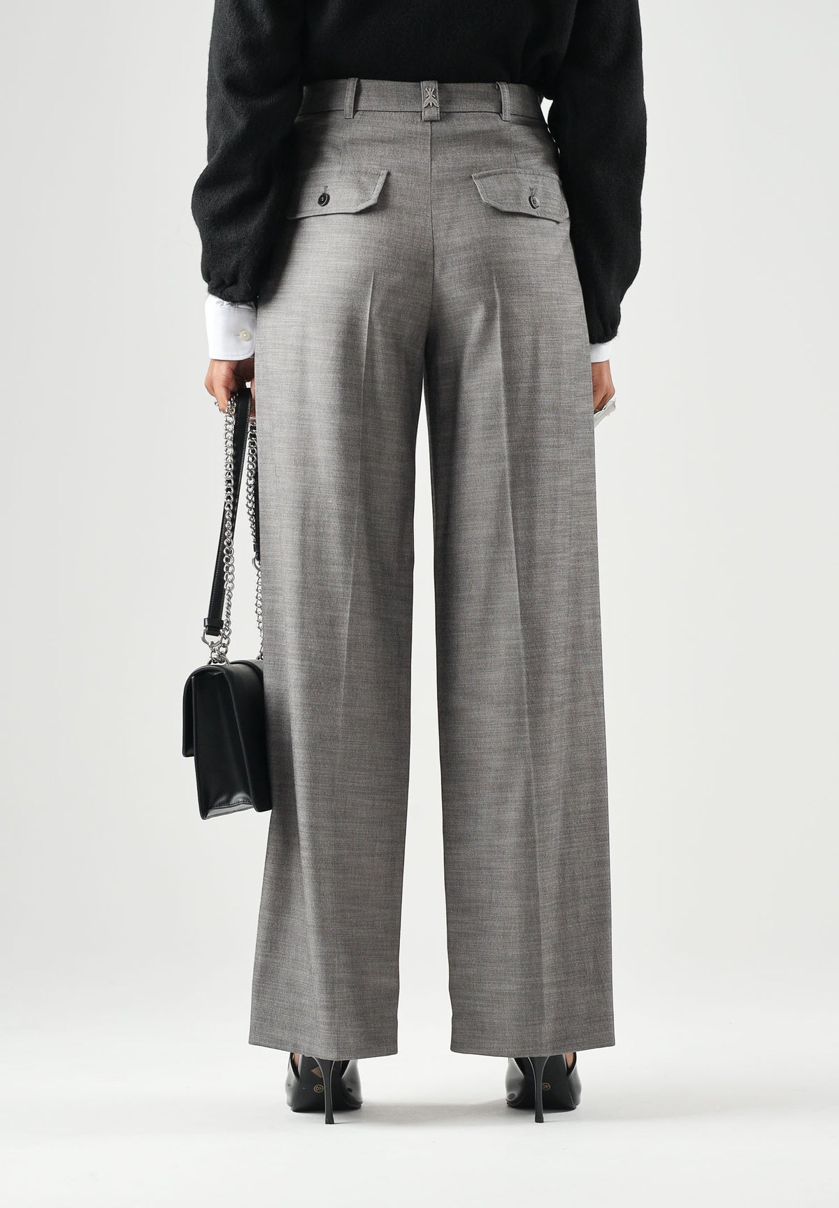 PATRIZIA PEPE Pantaloni eleganti  gray flannel-grigio da donna con piega centrale stirata e chiusura nascosta. 8P0535C0250 S796 PATRIZIA PEPE 