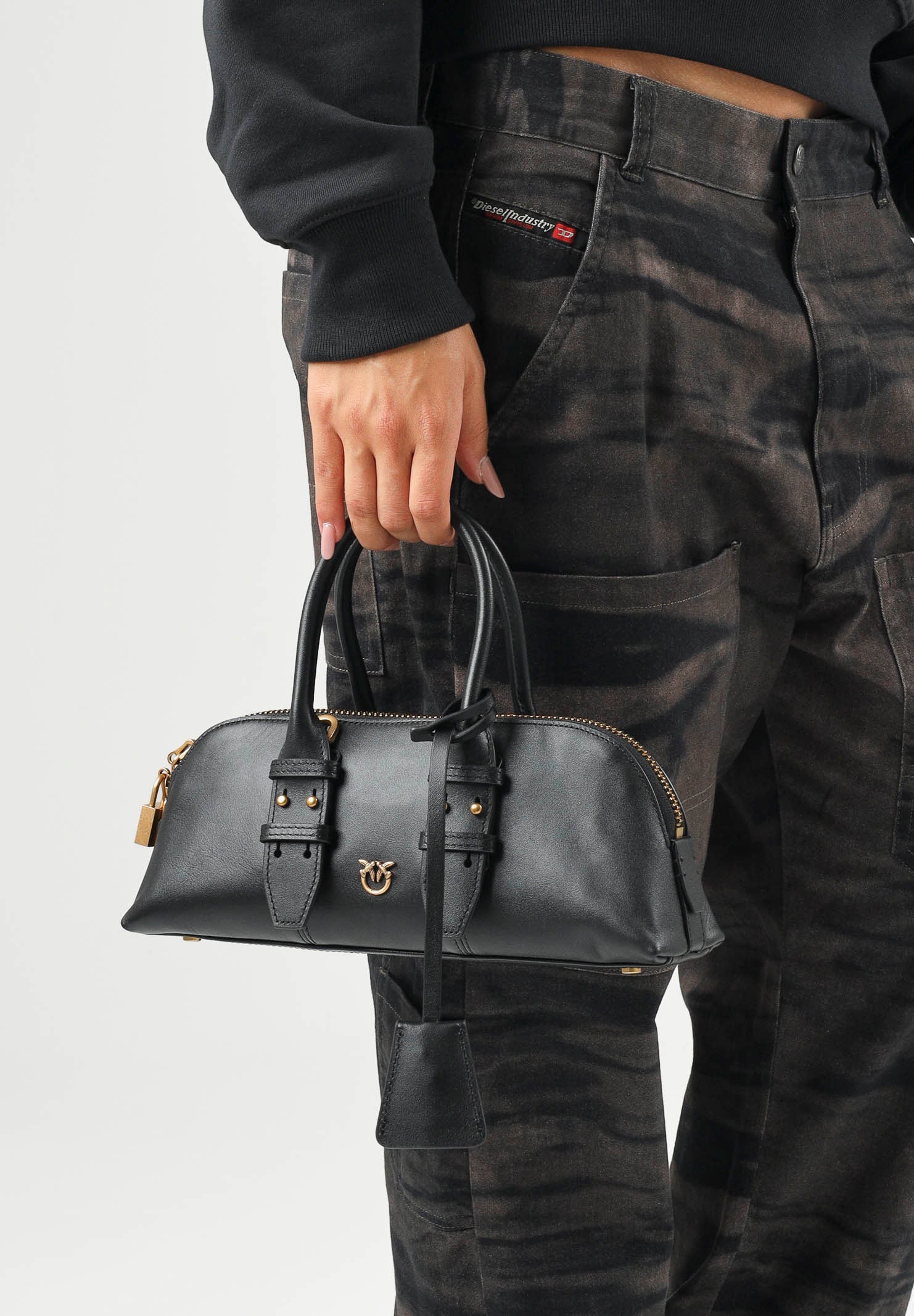 PINKO Borsa LOVE ONE POCKET C Nero-Antique Gold, da donna con chiusura Love Birds 105334A0QO Z99Q PINKO 