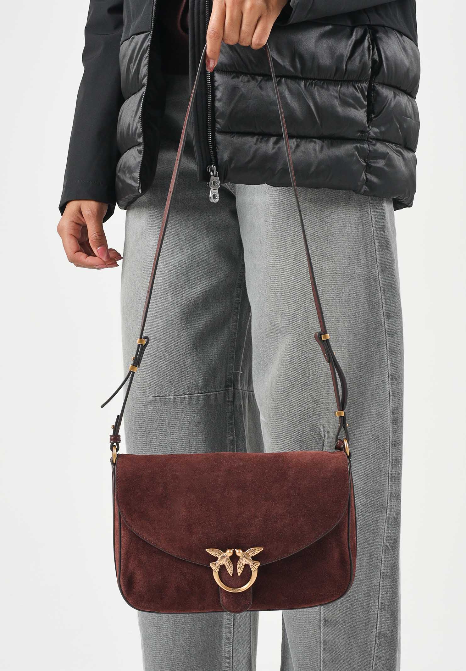 PINKO Borsa a spalla  LOVE SATCHEL CLASSIC borgogna bordeaux da donna con effetto pelle scamosciata 107655A0F6 W34Q PINKO 