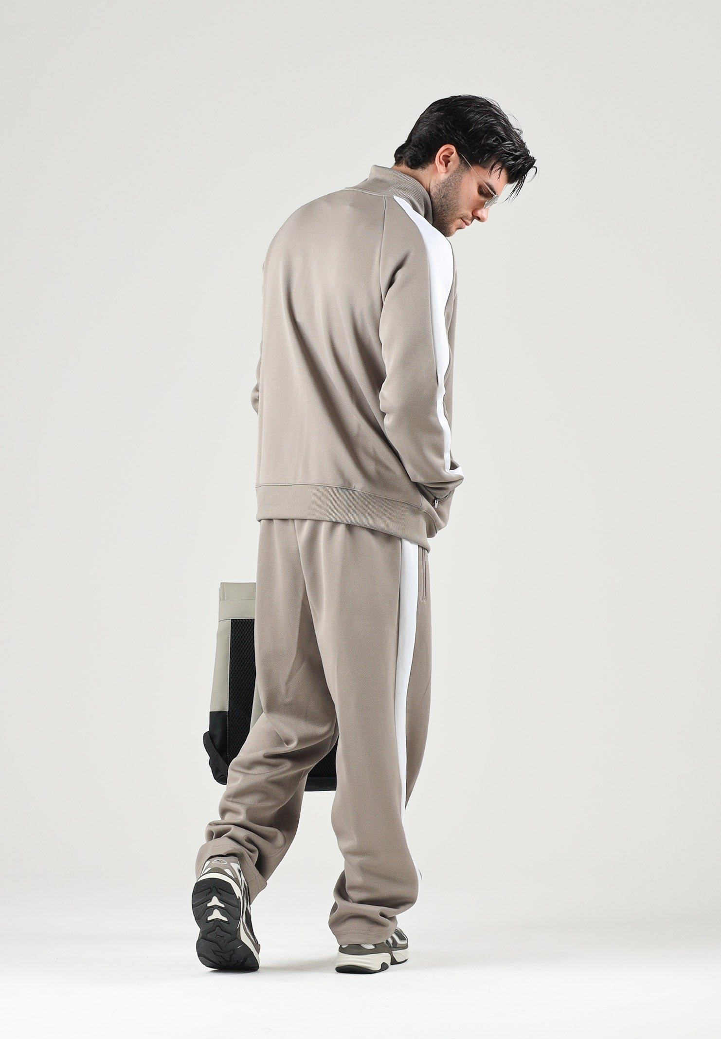 PUMA Felpa con zip  beige per uomo con  bande laterali a contrasto. 629587 81 PUMA 