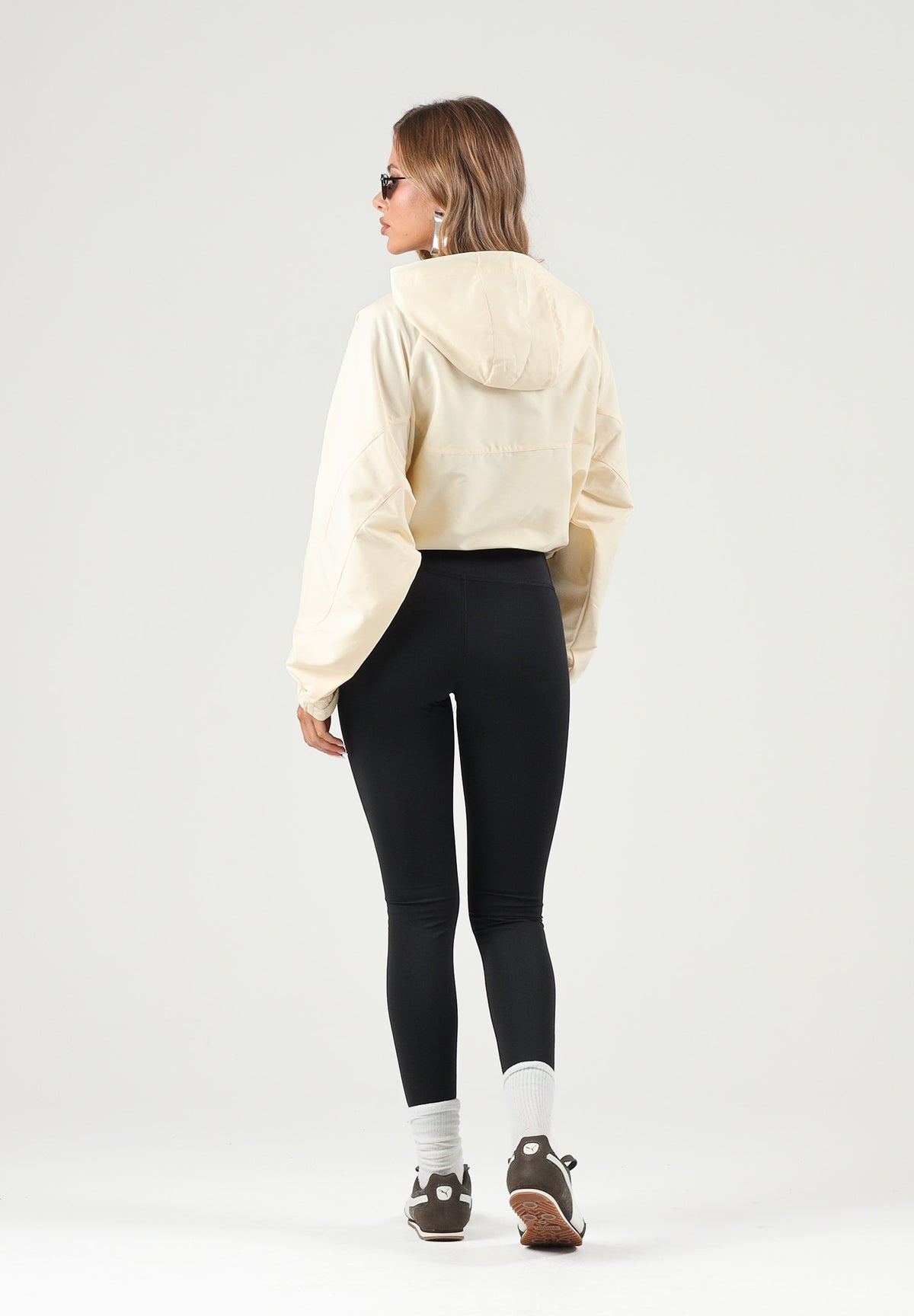 PUMA Giacca a vento PUMATECH  giallo burro da donna con cappuccio fisso e fondo regolabile. 636654 88 PUMA 
