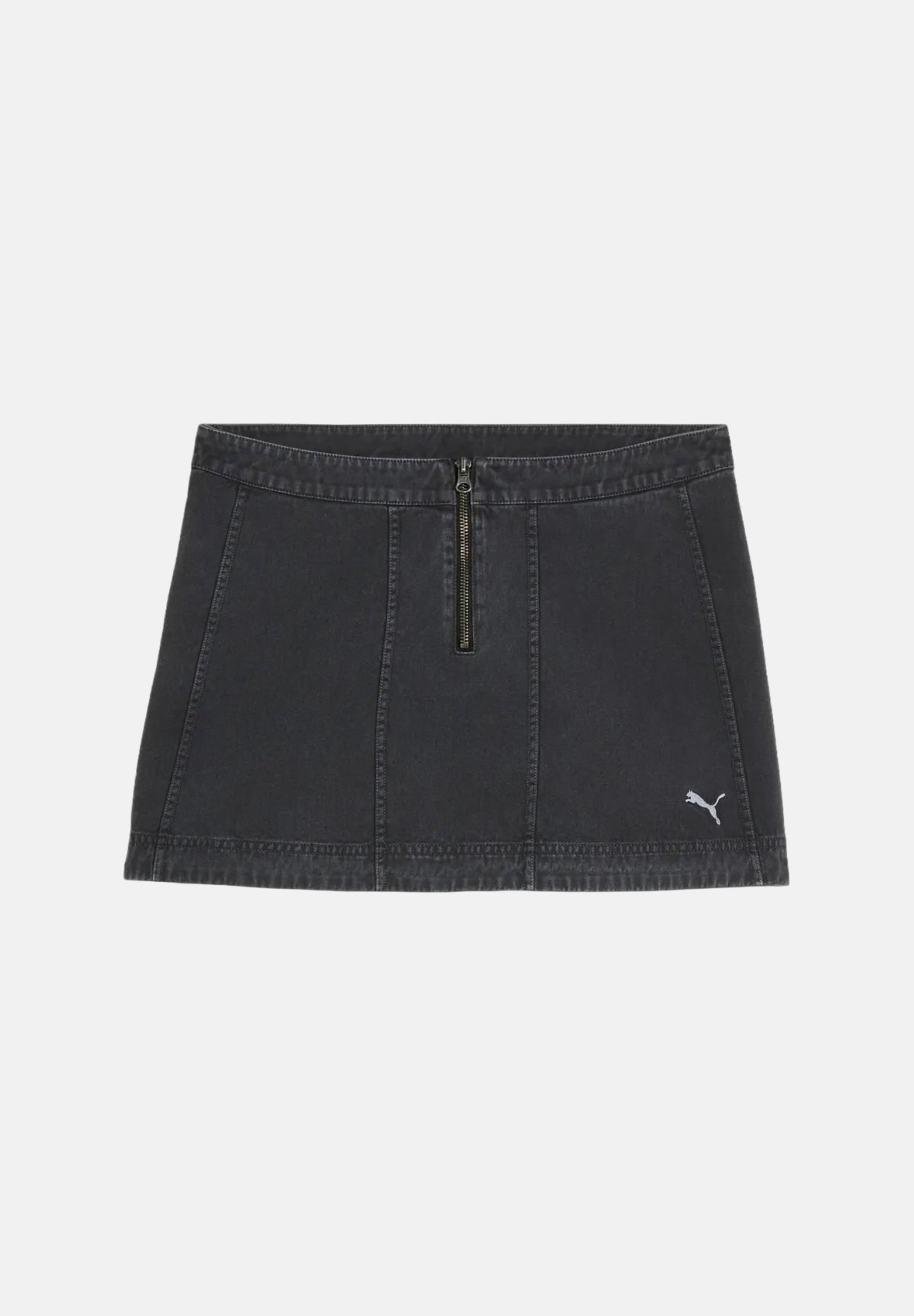 PUMA Gonna corta nero per donna con chiusura frontale con zip e logo ricamato. 636679 01 PUMA 