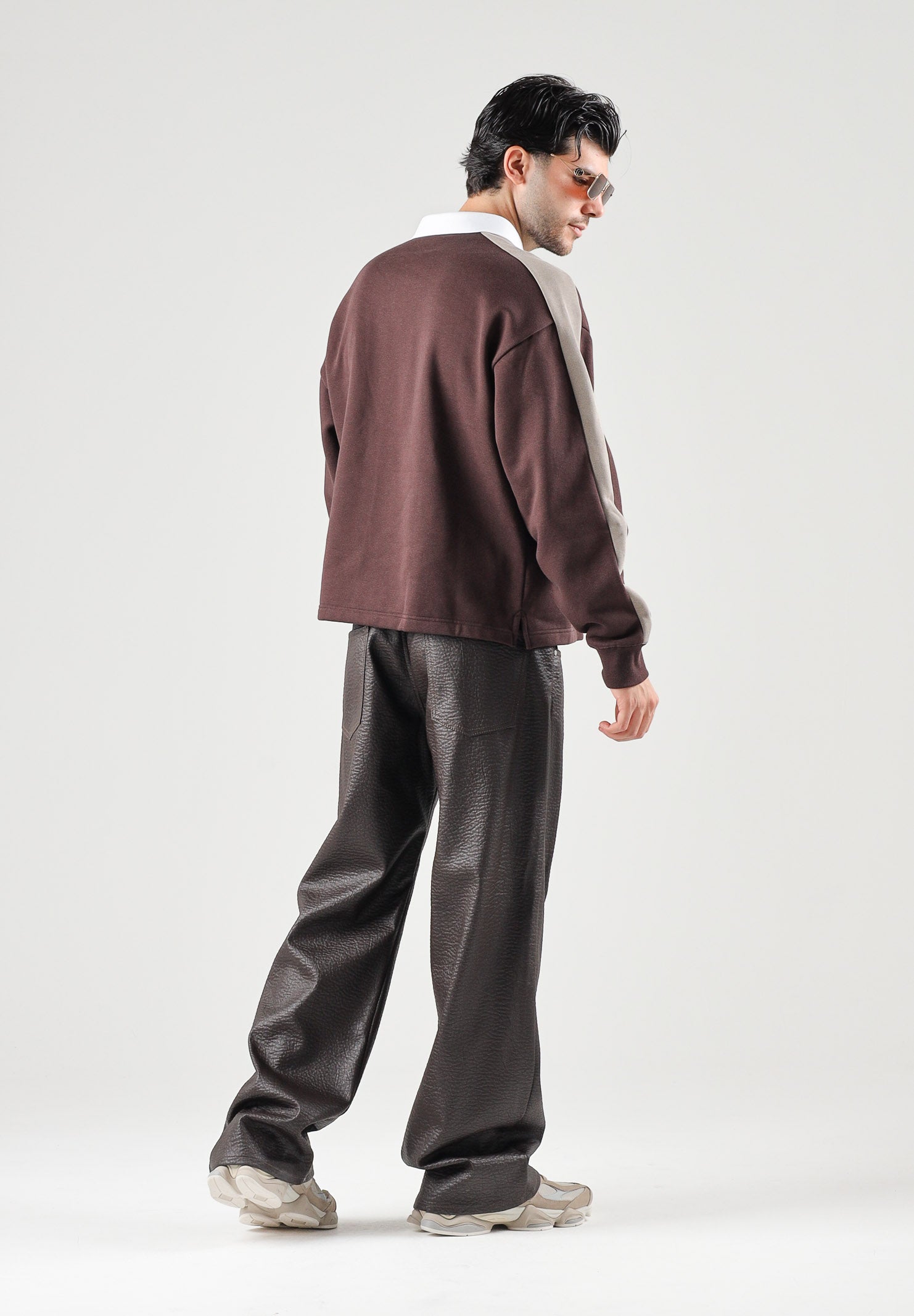 PUMA Polo manica lunga  CREWNECK marrone per uomo con colletto a contrasto, patta con bottoni 636728 33 PUMA 